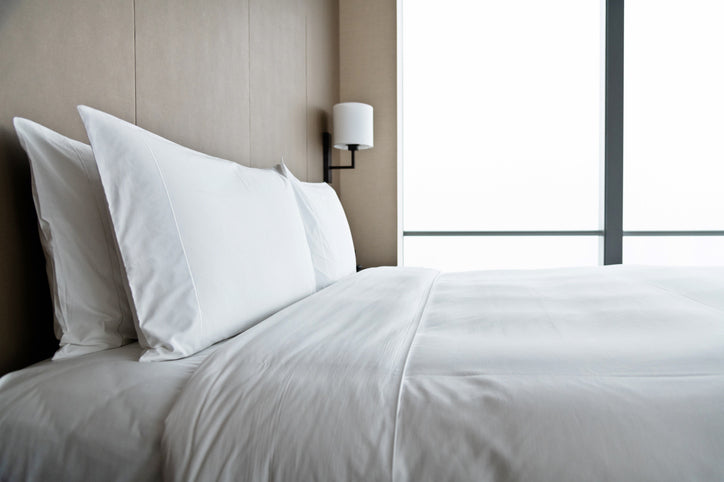 Bamboo vs Silk Sheets: Comparison Guide