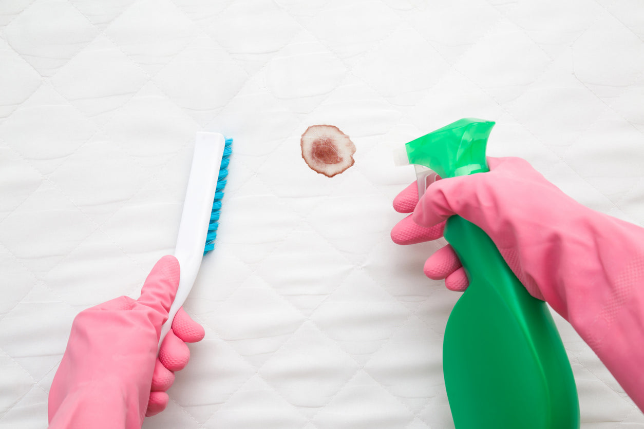 Easy To Follow Guide On How to Get Blood Out of a Mattress