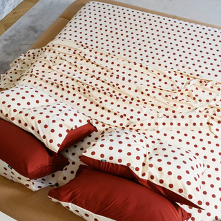Cooling Bamboo Fitted Sheet | Polka