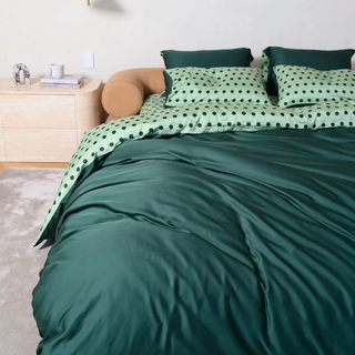 Cooling Bamboo Reversible Quilt Cover | Polka