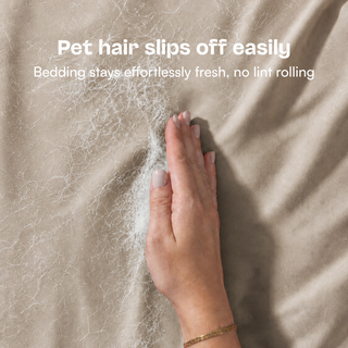 Fur-friendly Bamboo Fitted Sheet