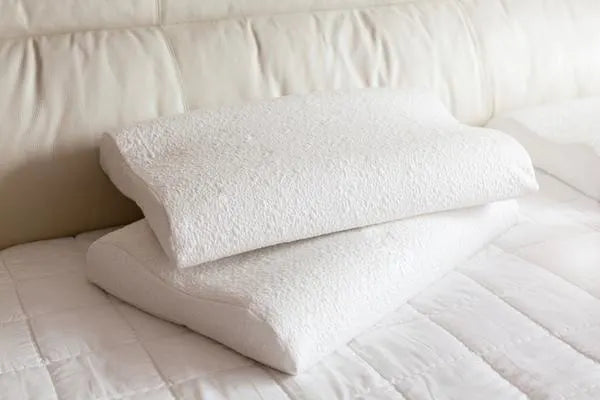 What are the pros and cons of latex foam?