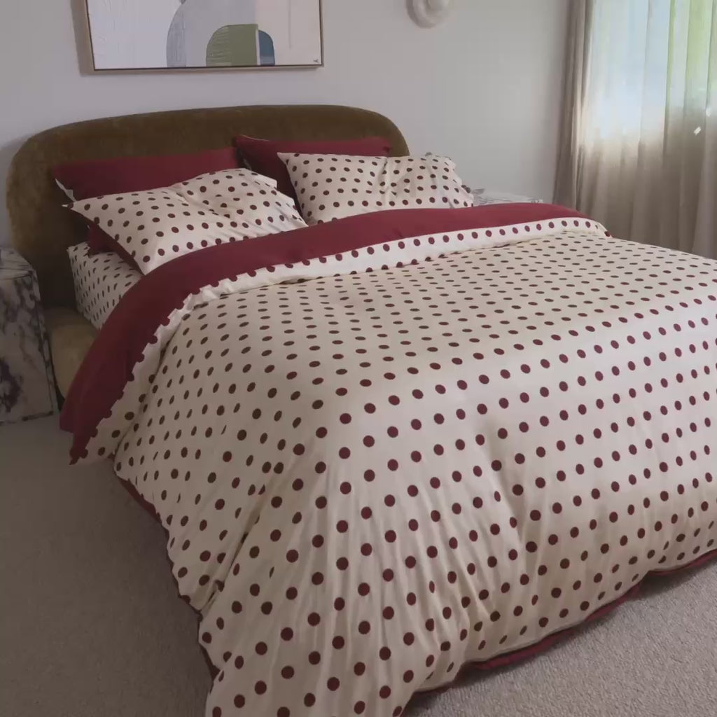 Burgundy Polka quilt cover video
